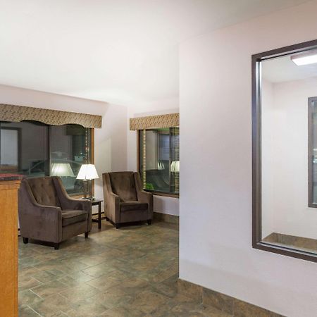 Days Inn By Wyndham Mason City Exterior foto