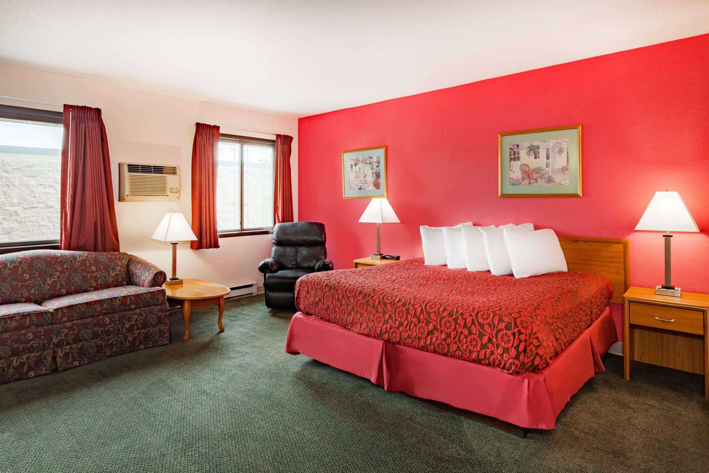 Days Inn By Wyndham Mason City Exterior foto